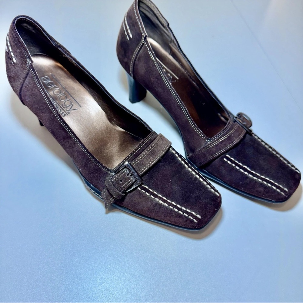 Aerology by Aerosols Brown Suede Loafer Pumps - Size 8.5B